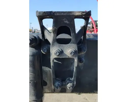 FREIGHTLINER Cascadia 116 Cab Mount Bracket