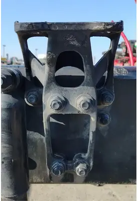 FREIGHTLINER Cascadia 116 Cab Mount Bracket