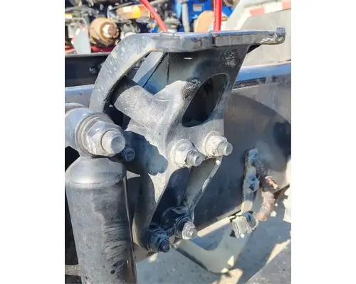 FREIGHTLINER Cascadia 116 Cab Mount Bracket