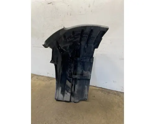 FREIGHTLINER Cascadia 116 Fender Extension