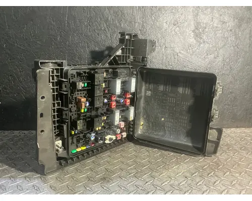 FREIGHTLINER Cascadia 116 Fuse Box