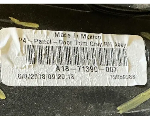 FREIGHTLINER Cascadia 116 Interior Parts, Misc.