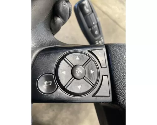 FREIGHTLINER Cascadia 116 Steering Column