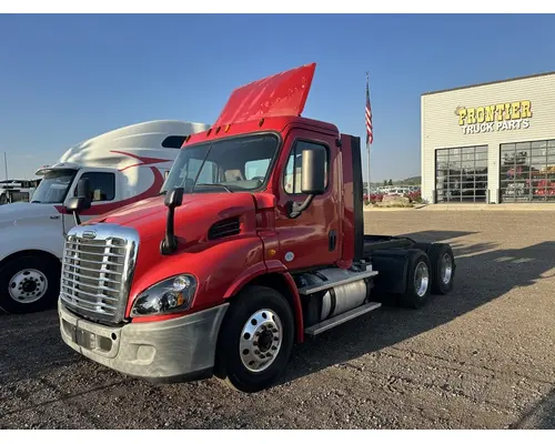 FREIGHTLINER Cascadia 125 Day Cab Switcher Rebuilders