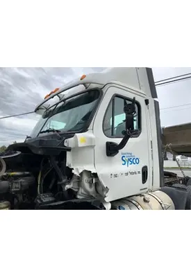 FREIGHTLINER Cascadia 125DC Cab