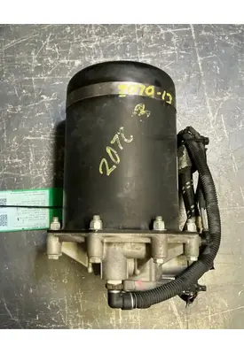 FREIGHTLINER Cascadia 125 Air Dryer