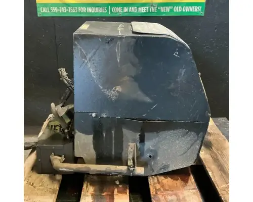 FREIGHTLINER Cascadia 125 Auxillary Power Unit