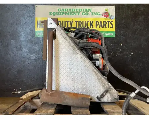 FREIGHTLINER Cascadia 125 Auxillary Power Unit