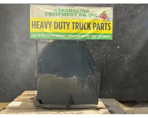 FREIGHTLINER Cascadia 125 Auxillary Power Unit