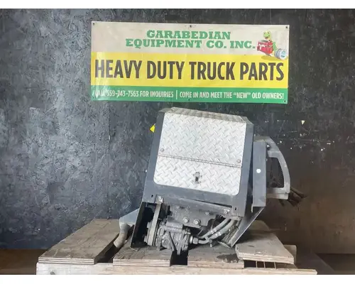 FREIGHTLINER Cascadia 125 Auxillary Power Unit