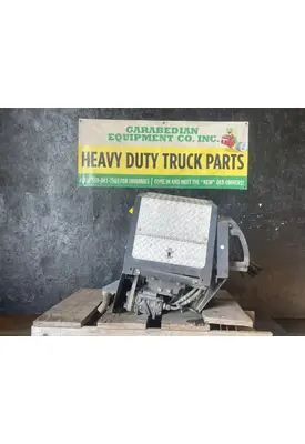 FREIGHTLINER Cascadia 125 Auxillary Power Unit