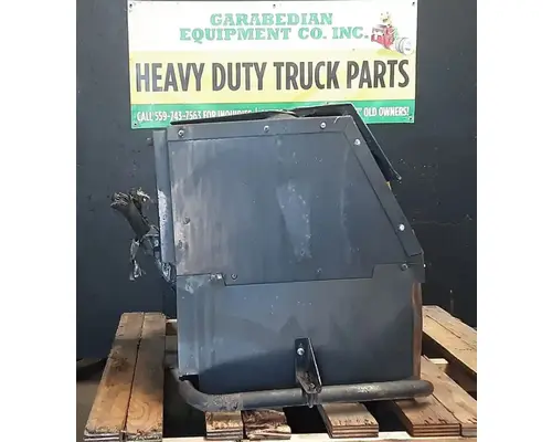 FREIGHTLINER Cascadia 125 Auxillary Power Unit