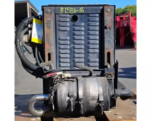 FREIGHTLINER Cascadia 125 Auxillary Power Unit