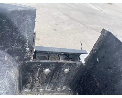 FREIGHTLINER Cascadia 125 Battery Box