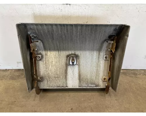 FREIGHTLINER Cascadia 125 Battery Box