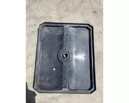 FREIGHTLINER Cascadia 125 Battery Box