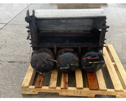 FREIGHTLINER Cascadia 125 Battery Box