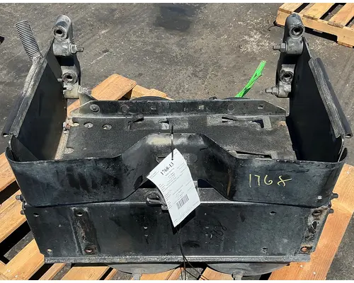 FREIGHTLINER Cascadia 125 Battery Boxes