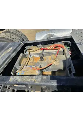 FREIGHTLINER Cascadia 125 Battery Boxes