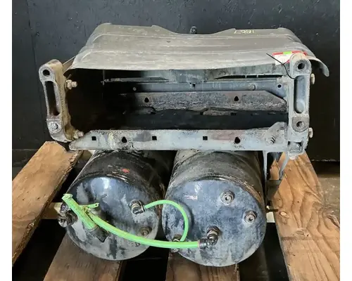 FREIGHTLINER Cascadia 125 Battery Boxes