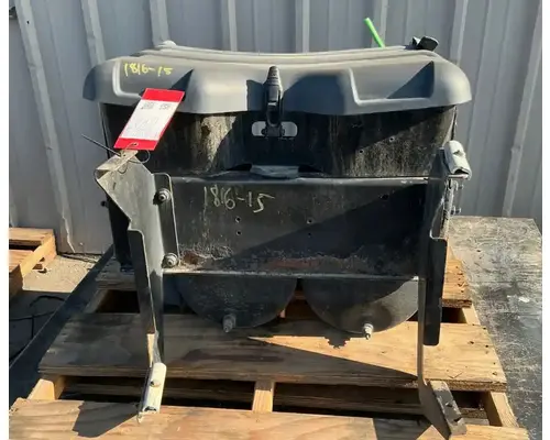 FREIGHTLINER Cascadia 125 Battery Boxes