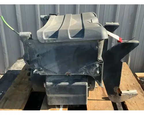 FREIGHTLINER Cascadia 125 Battery Boxes