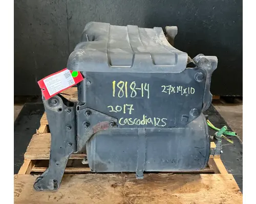FREIGHTLINER Cascadia 125 Battery Boxes