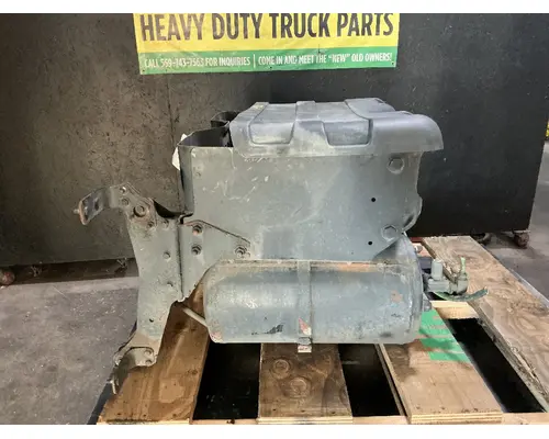 FREIGHTLINER Cascadia 125 Battery Boxes