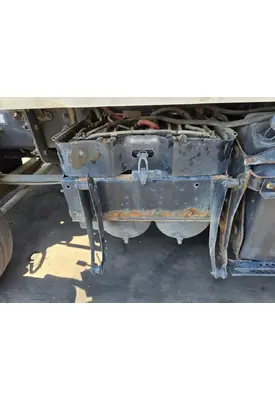 FREIGHTLINER Cascadia 125 Battery Boxes
