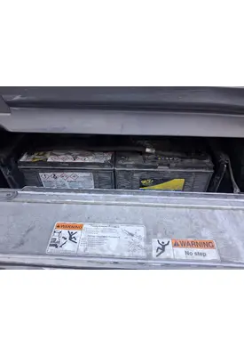 FREIGHTLINER Cascadia 125 Battery Boxes