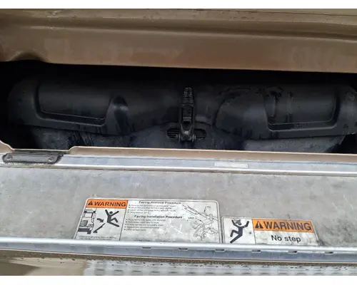 FREIGHTLINER Cascadia 125 Battery Boxes