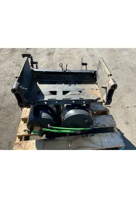 FREIGHTLINER Cascadia 125 Battery Boxes