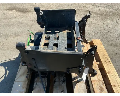 FREIGHTLINER Cascadia 125 Battery Boxes