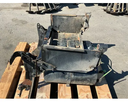 FREIGHTLINER Cascadia 125 Battery Boxes