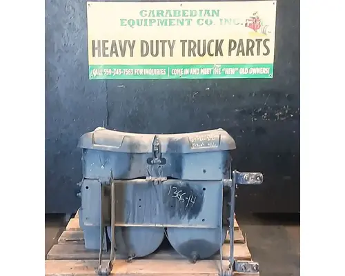 FREIGHTLINER Cascadia 125 Battery Boxes