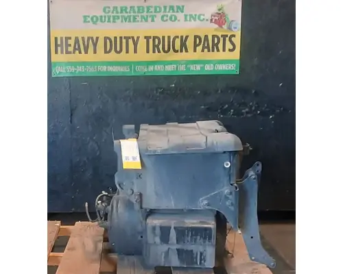 FREIGHTLINER Cascadia 125 Battery Boxes