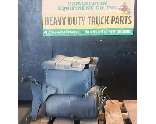 FREIGHTLINER Cascadia 125 Battery Boxes