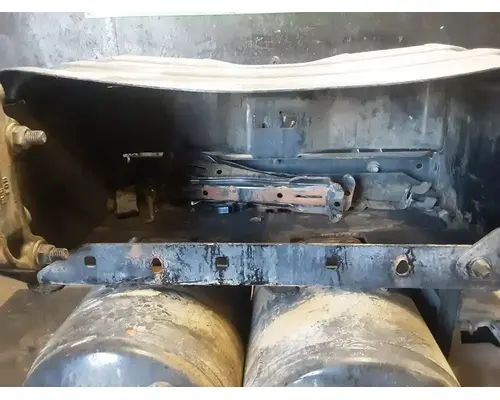 FREIGHTLINER Cascadia 125 Battery Boxes