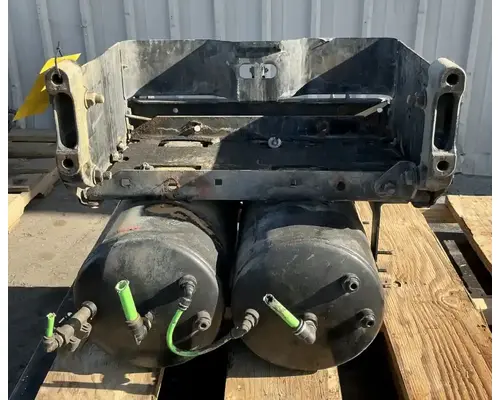 FREIGHTLINER Cascadia 125 Battery Boxes