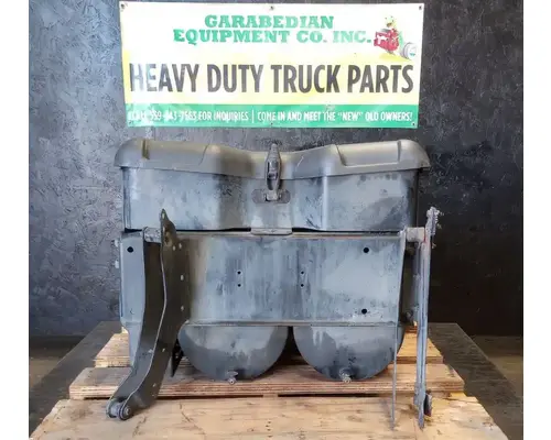 FREIGHTLINER Cascadia 125 Battery Boxes