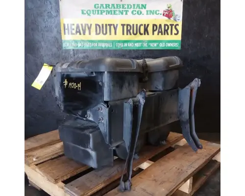 FREIGHTLINER Cascadia 125 Battery Boxes