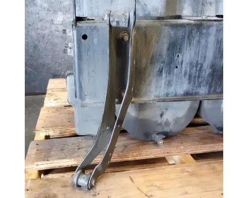 FREIGHTLINER Cascadia 125 Battery Boxes