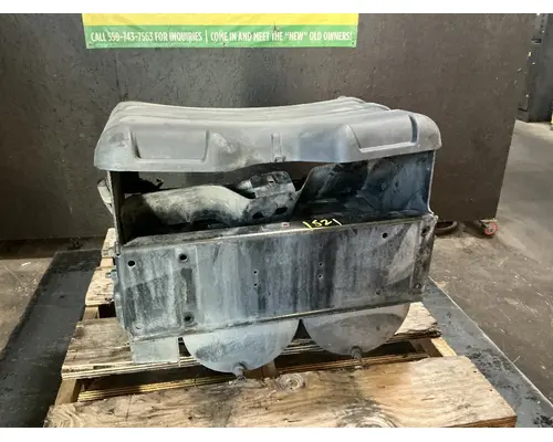 FREIGHTLINER Cascadia 125 Battery Boxes