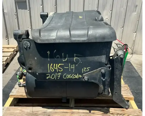 FREIGHTLINER Cascadia 125 Battery Boxes