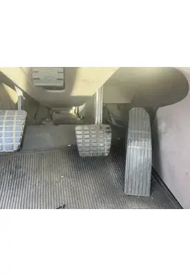 FREIGHTLINER Cascadia 125 Brake/Clutch Pedal Box