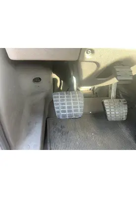 FREIGHTLINER Cascadia 125 Brake/Clutch Pedal Box