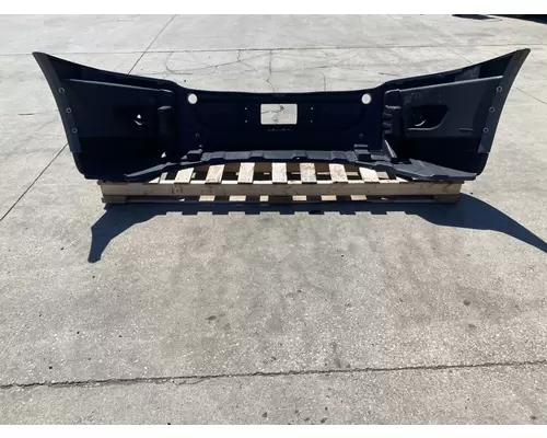FREIGHTLINER Cascadia 125 Bumper Assembly, Front