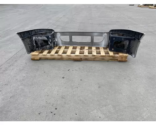 FREIGHTLINER Cascadia 125 Bumper Assembly, Front