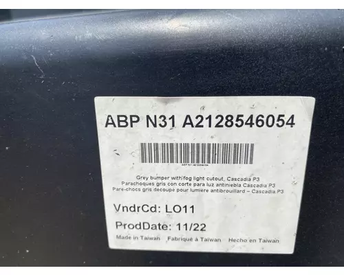 FREIGHTLINER Cascadia 125 Bumper Assembly, Front