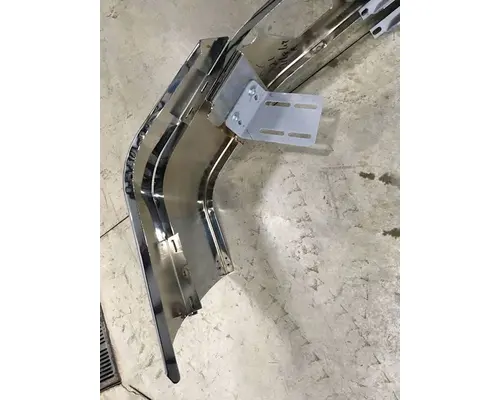 FREIGHTLINER Cascadia 125 Bumper Assembly, Front